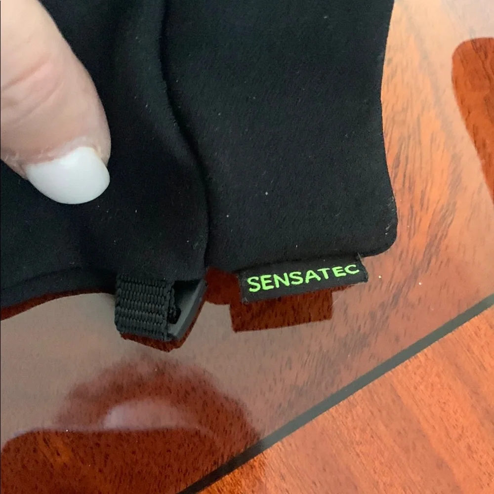 Head Black Kids Mittens